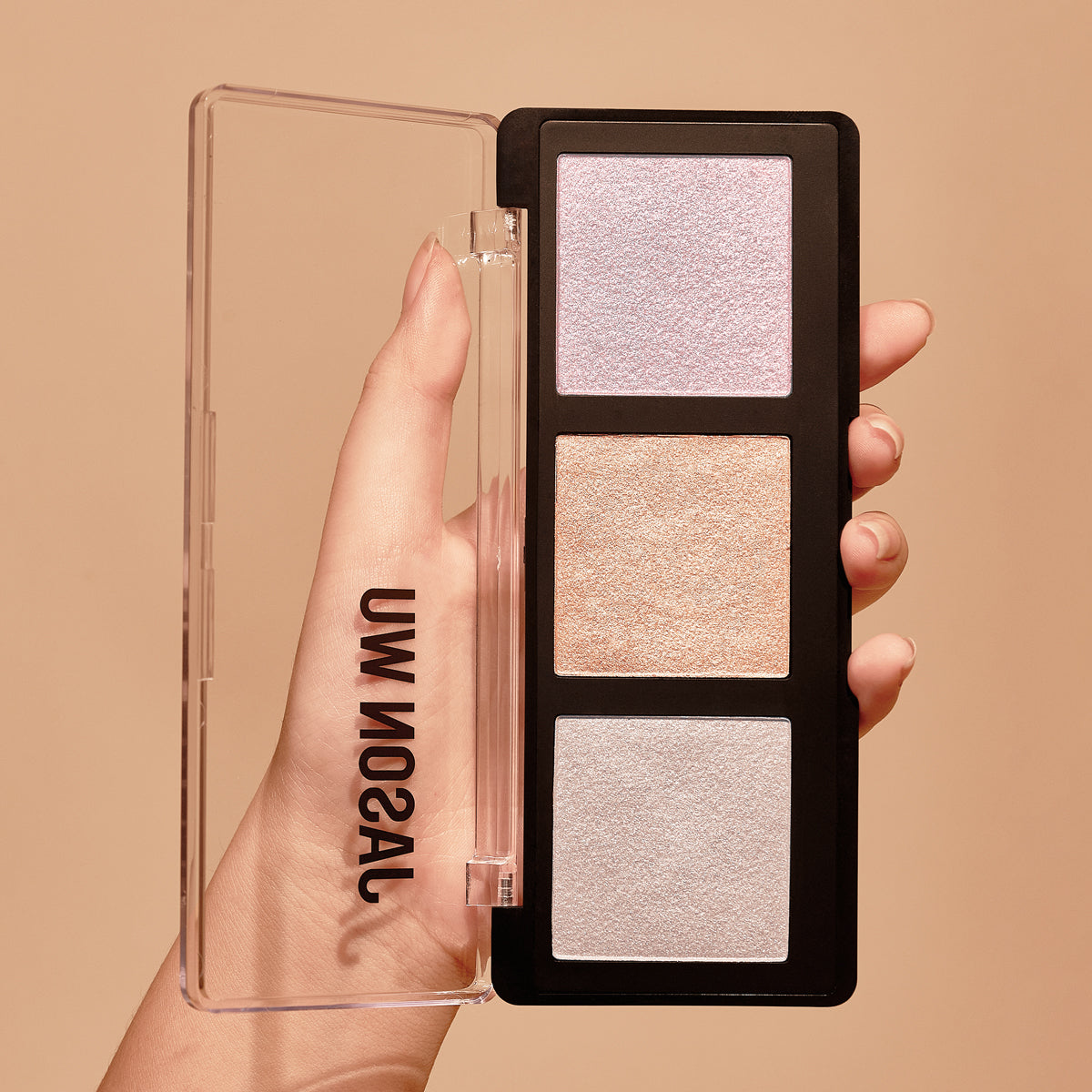 Jason-Wu-Beauty-HIGHLIGHTER-TRIO-palette