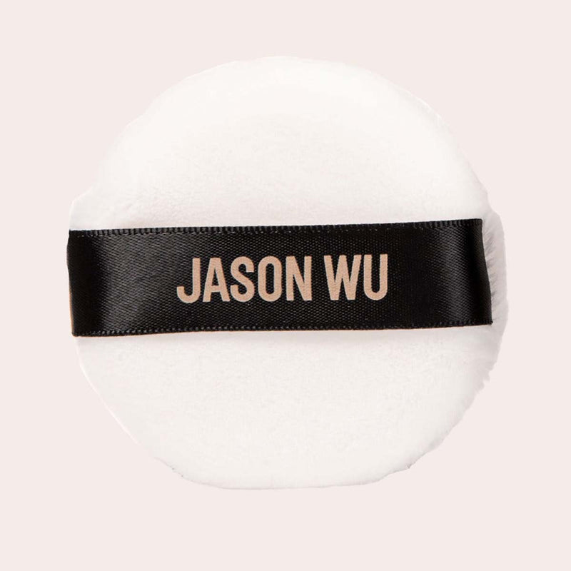 Jason-Wu-Beauty-READY-SET-MATTE-Setting-Powder-applicator